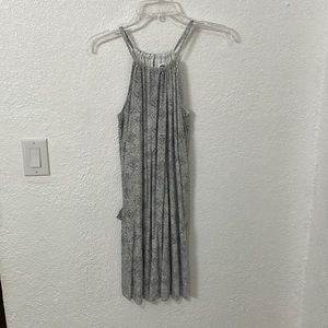 Old navy dress with pockets - size small